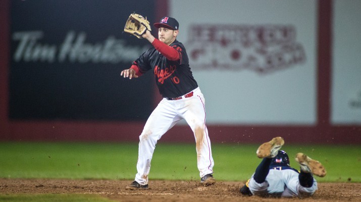 5d2fdd2aa163acapitales aigles