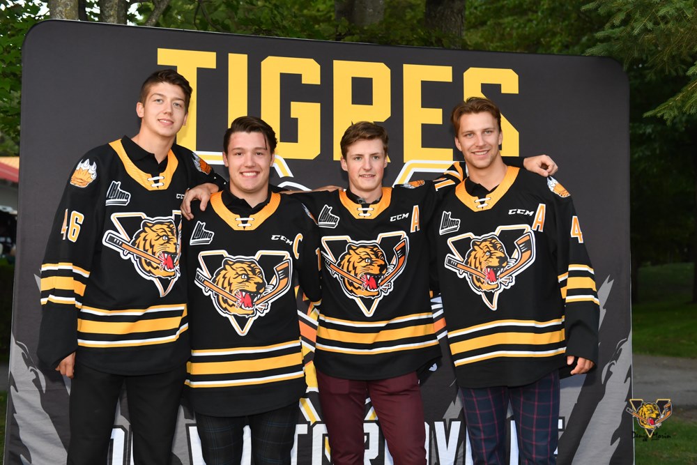 Capitaine-et-assistants