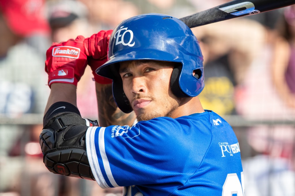 This image has an empty alt attribute; its file name is retour-au-stade.jpg