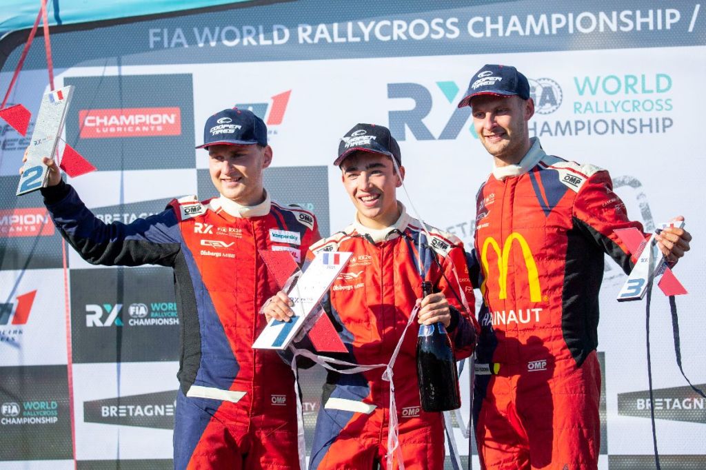 This image has an empty alt attribute; its file name is 229222ba-2f86-0c1c-ac6d-a673aafcacfd.jpg