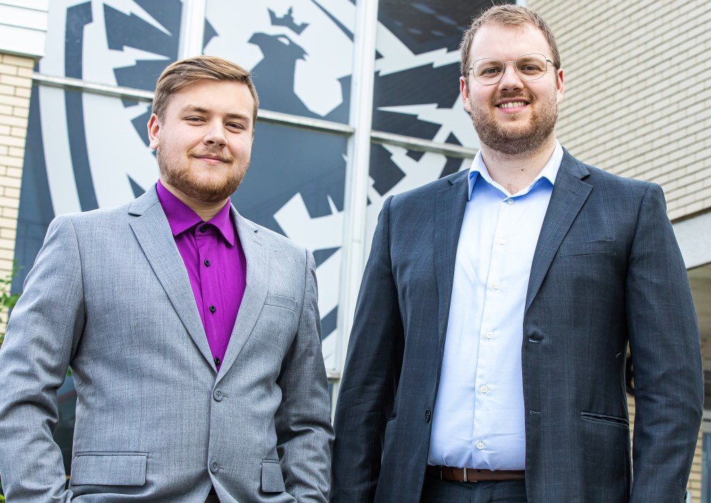 Cette image a un attribut alt vide ; le nom du fichier est equiperadio-3.jpg